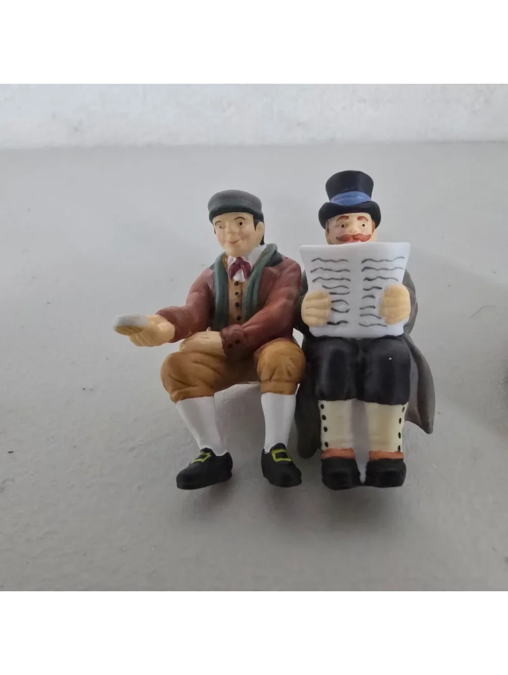 DEPT 56 SITTING IN CAMDEN PARK Set Of 4 -Retired - 58411 With Original Box